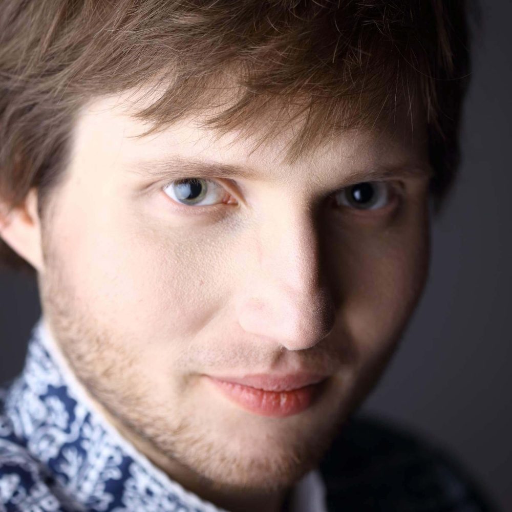 pianista-krzysztof-ksiazek